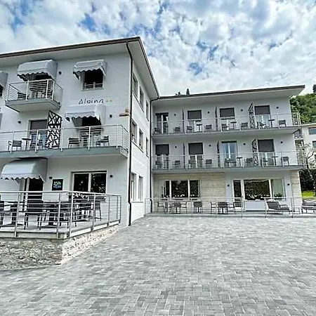 Ξενοδοχείο Stella Alpina Μαλτσεζίνε